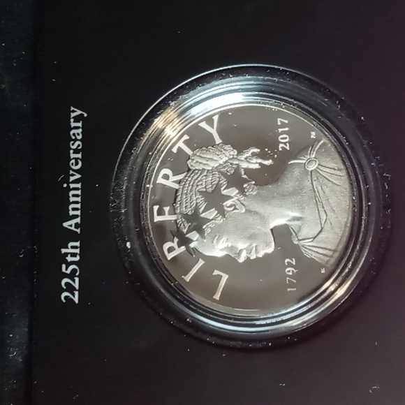 2017 Liberty Silver Medal 225th Anniversary American Liberty Silver Metal - Picture 1 of 4